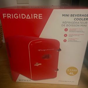 Frigidaire 6-Can Mini Retro Beverage Fridge EFMIS121-RED, Red